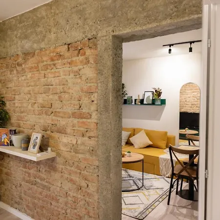 Lejlighed Three Doors Apartments, Kiwi 1+1 *