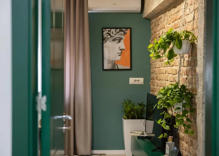 Three Doors Apartments, Kiwi 1+1 Apartment